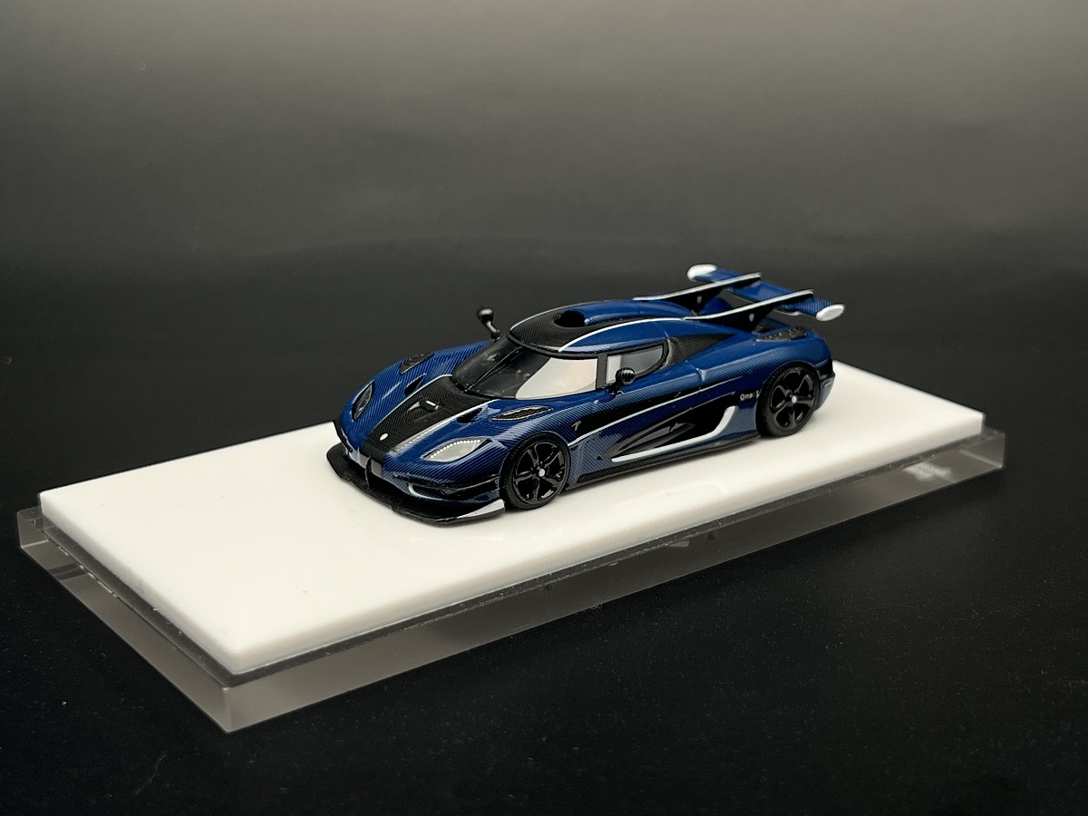 科尼塞克ONE1汽车模型