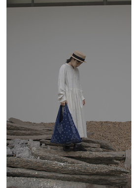 Life Portrait/绢丝涂鸦天真小花 本白连身裙