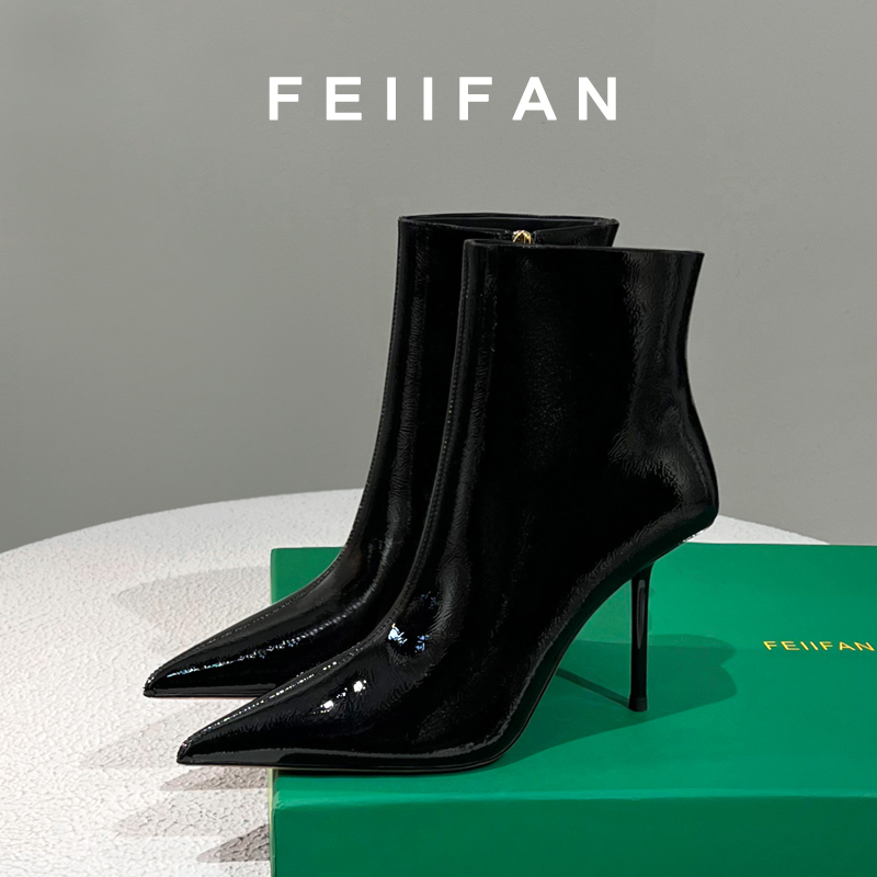 真皮高跟短靴女2025秋冬新款细跟小个子气质法式尖头漆皮黑色靴子
