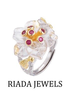 s925银镶嵌白水晶红刚玉花朵