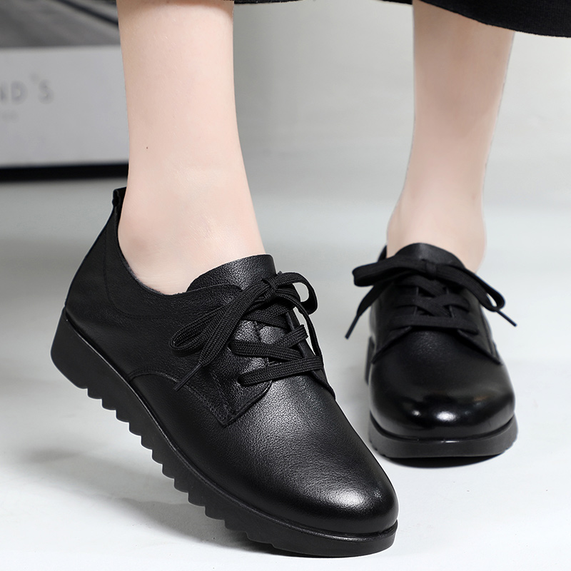 妈妈皮鞋真皮平底防滑软底舒适