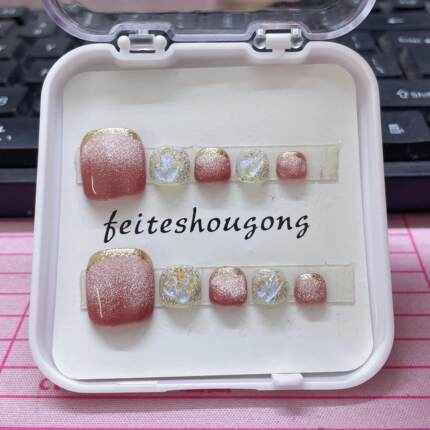 纯手工穿戴甲高端脚趾甲酒红猫眼小钻脚指甲片可拆卸显白美甲贴片