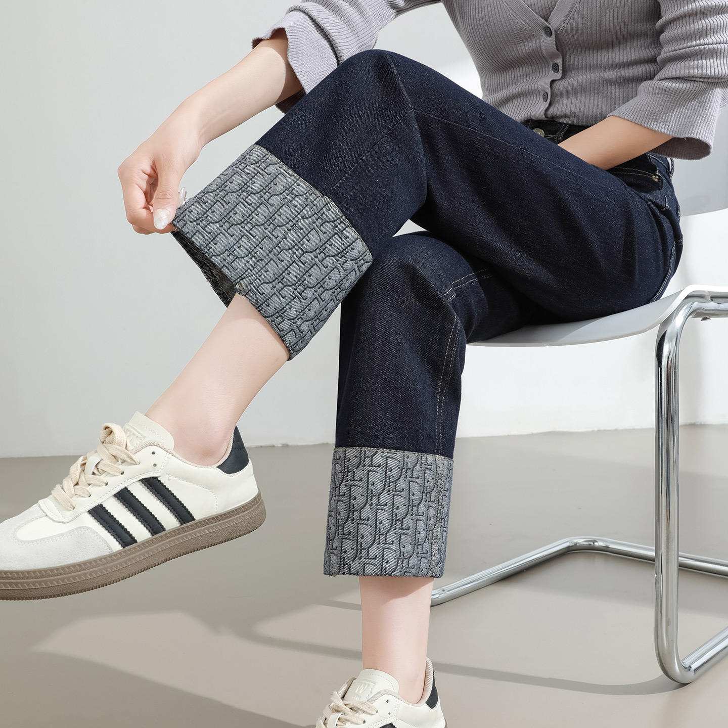 丹宁蓝九分直筒牛仔裤女秋季新款