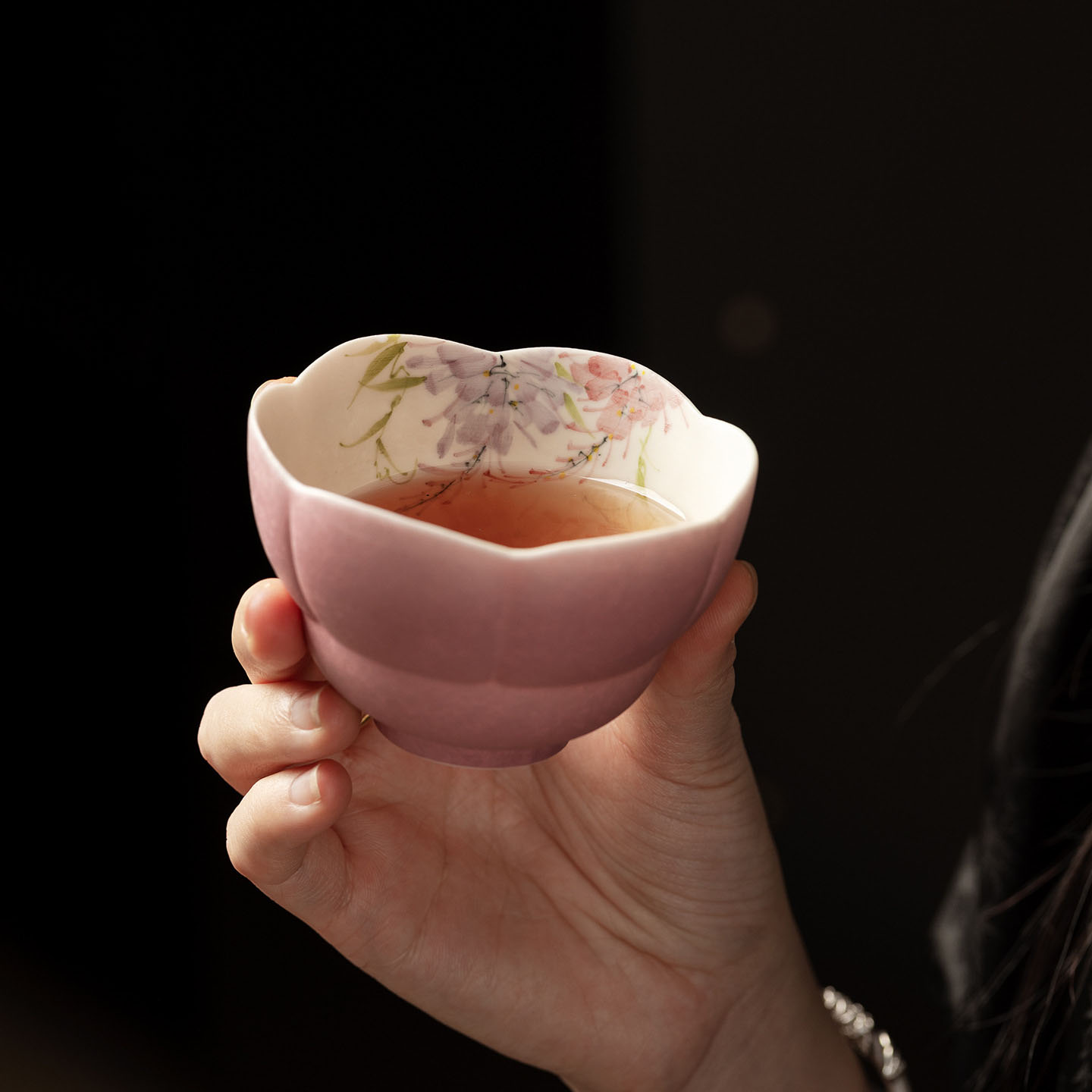 手绘紫藤家用大号陶瓷主人杯手工花口茶杯功夫茶具品茗杯单个