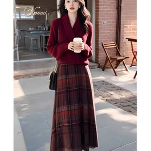 【店铺热销】春季搭配一整套2025新款千金感气质名媛红色针织上衣