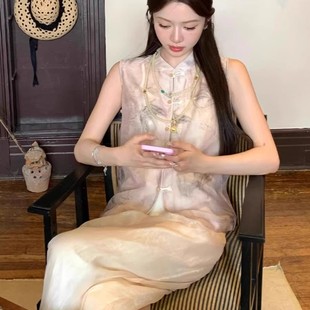新中式 两件套 国风高级感设计穿搭一整套清冷感无袖 马甲上衣直筒裤