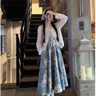 法式 复古油画碎花吊带连衣裙女夏季 气质海边度假风收腰A字长裙子