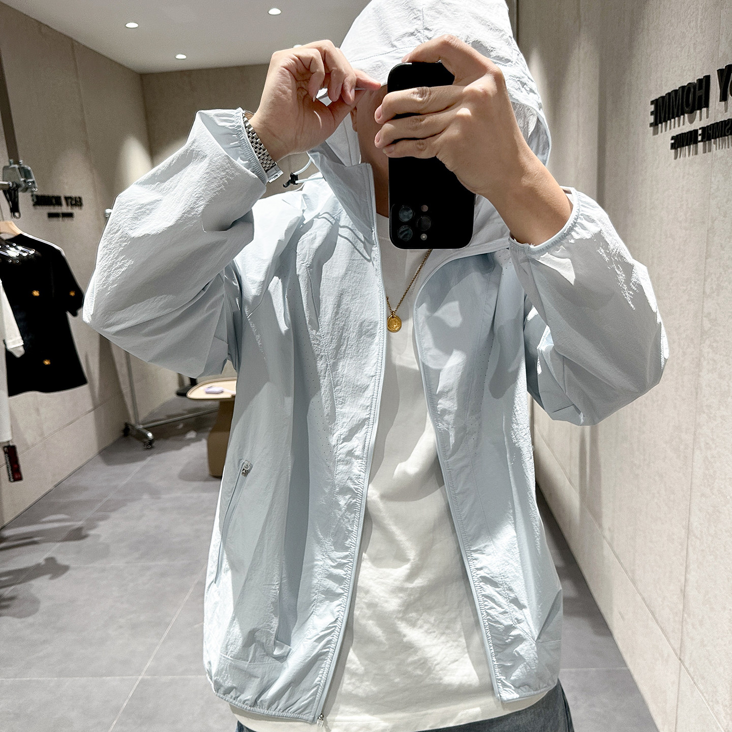 夏季新款机车夹克男士立体剪裁拼接透气孔设计轻薄连帽防晒服夹克