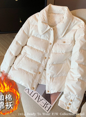 mnfs9797白色金扣小香风翻领棉服女2025冬季时尚百搭气质保暖外套