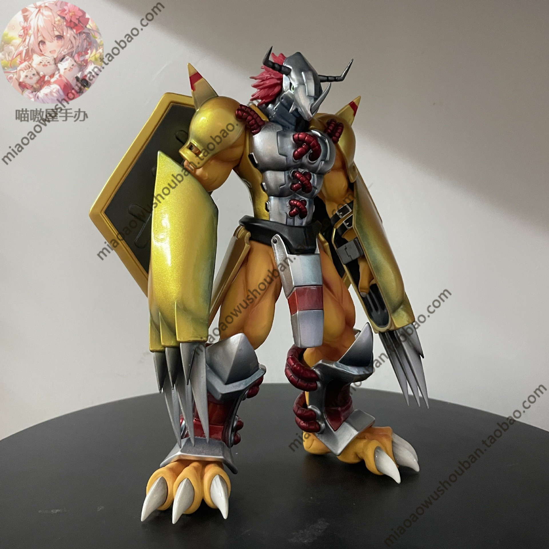 数码宝贝2.0金色战斗暴龙兽手办