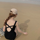 泳衣女士2026新款 泡温泉黑色连体露背高级感显瘦遮肚子纯欲风ins