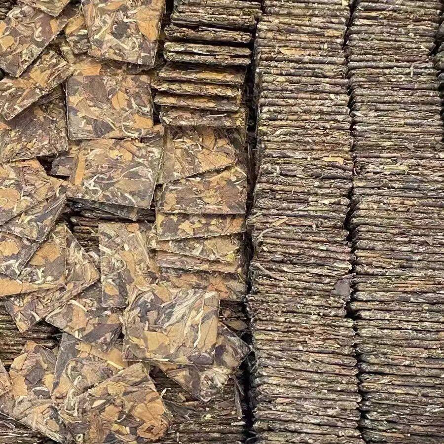 500g约100片福鼎白茶2018年高山老白茶叶枣香贡眉饼干小方片寿眉