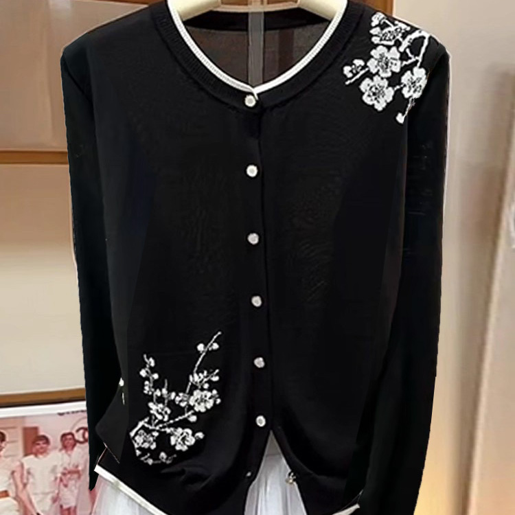 2025年秋季新款大码女装短