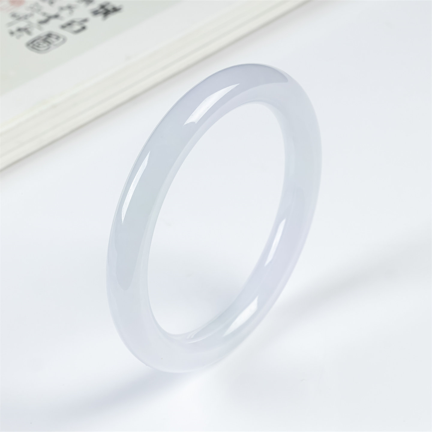 缅甸天然翡翠a货冰糯种紫罗兰55.9圈口时尚女款手镯冰紫玉镯翡翠