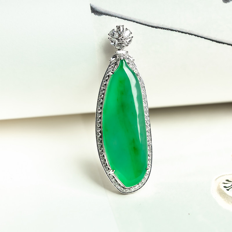 天然翡翠A货冰种阳绿福瓜翡翠吊坠18K缅甸玉石高档福在眼前挂件