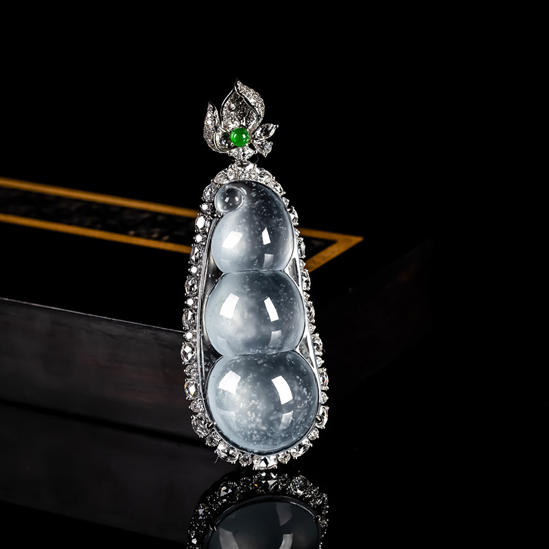 玻璃种木那雪花棉四季豆翡翠吊坠