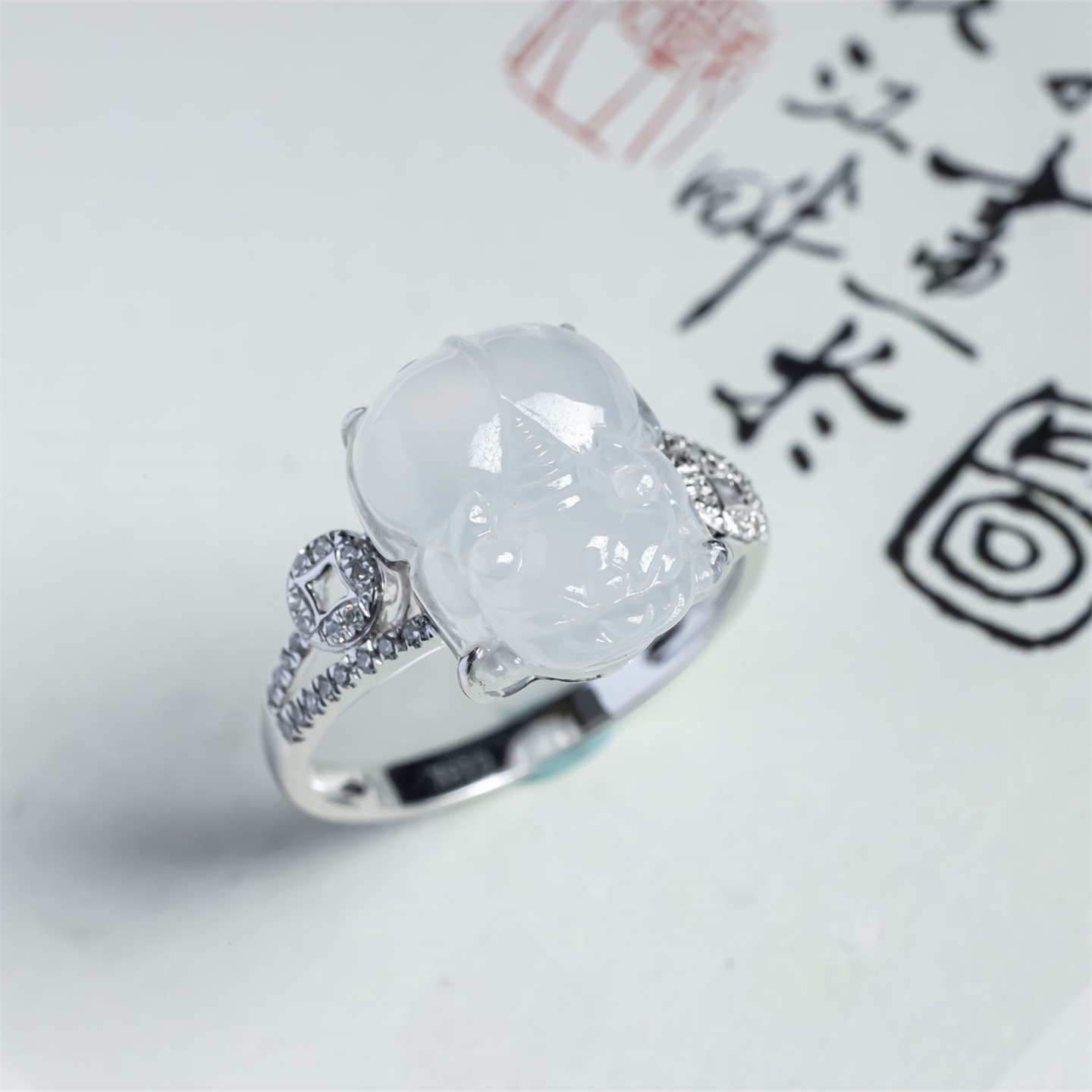 翠贵人18K老坑冰种貔貅戒指