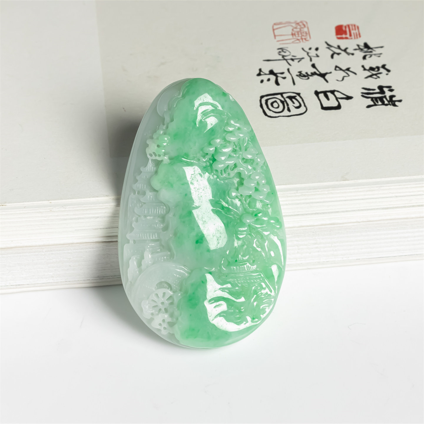 缅甸天然翡翠a货老坑冰糯阳绿山水意境牌吊坠男女款顺风顺水挂件