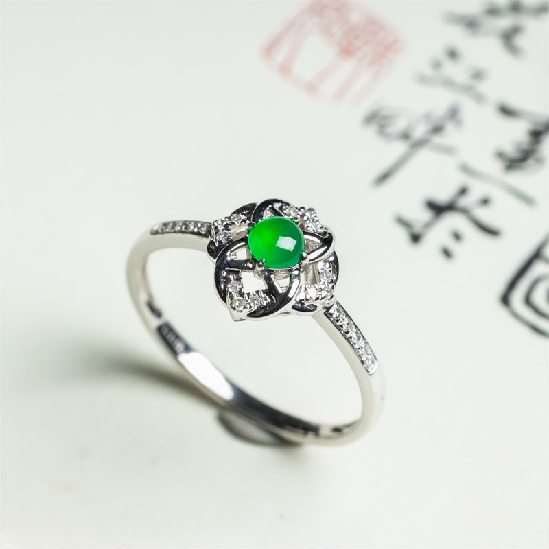 缅甸天然翡翠A货老坑阳绿冰种蛋面戒指 18K女款戒面时尚翡翠玉戒