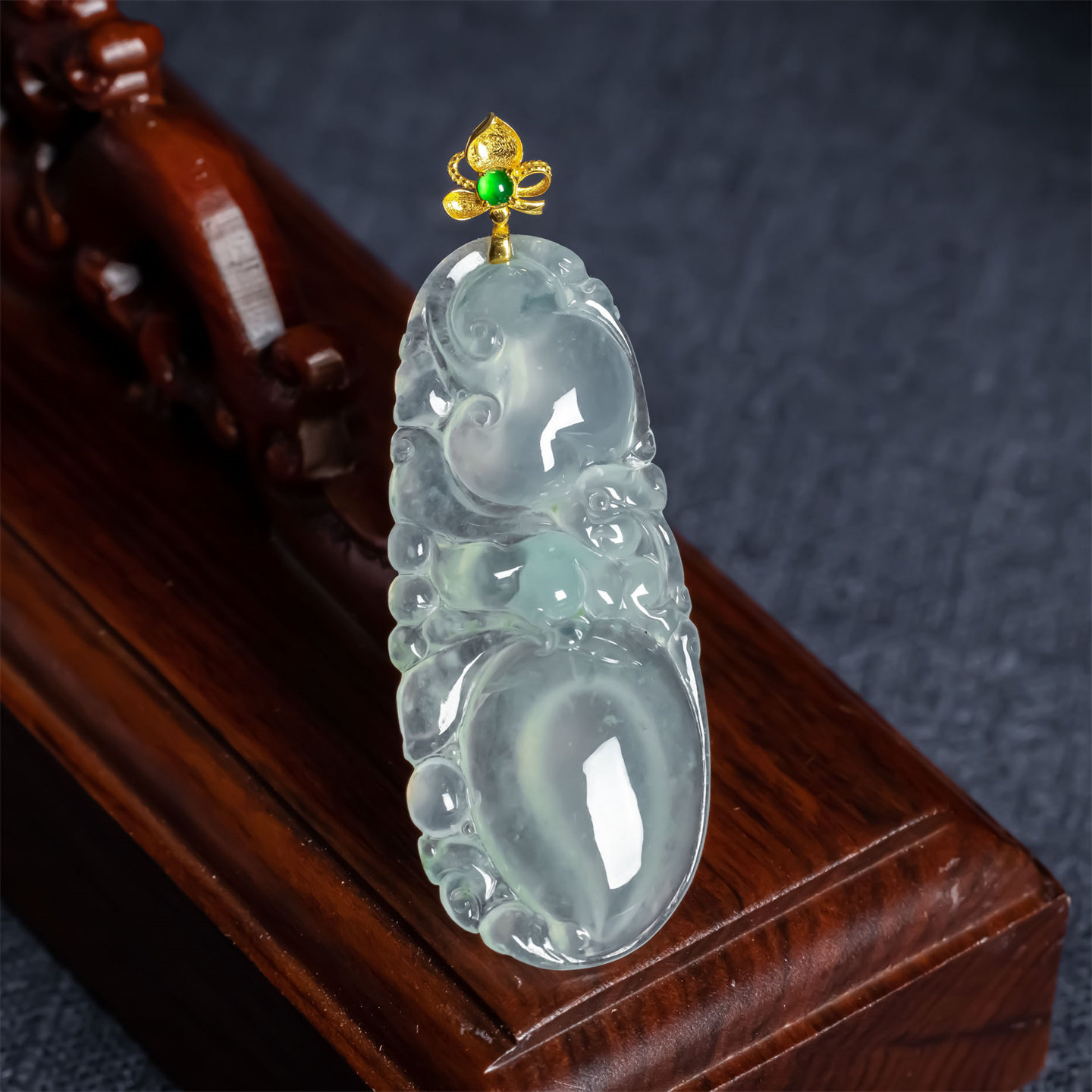 天然翡翠A货老坑冰种飘花吉祥如意吊坠18K冰如意男女款翡翠玉挂件