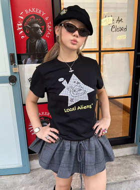 local aliens外星沙龙美式复古贴布可爱小房子短袖正肩宽松t恤
