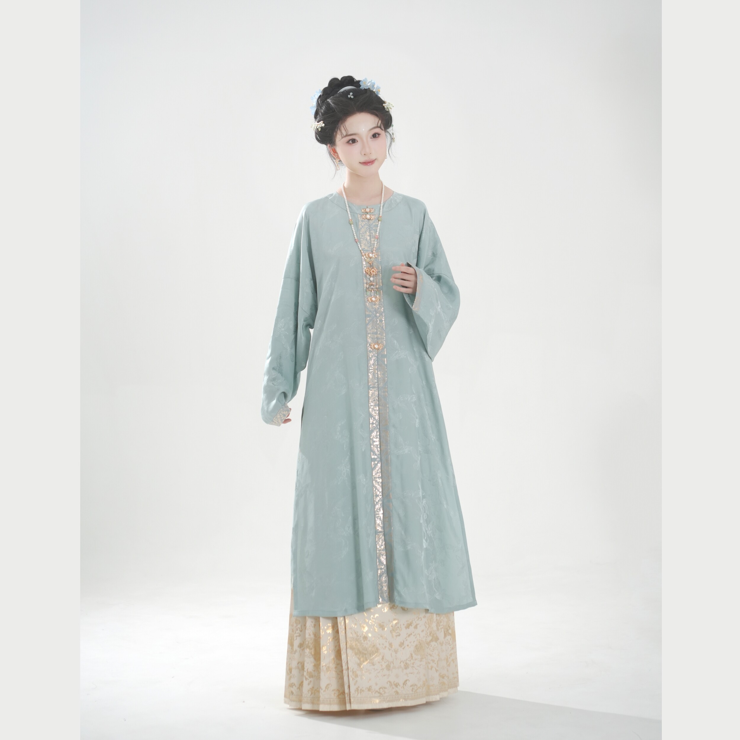 汉墨记【青云】明万历长衫汉服人丝提花日常通勤圆领对襟衫女春夏