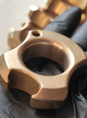 黄铜防身开瓶器指虎瓶起15mm加厚实心黄铜石洗喷砂指虎开瓶器edc