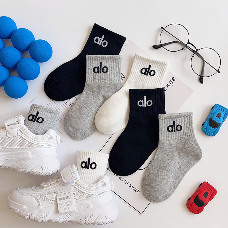 儿童袜子秋冬季精梳棉透气吸汗韩版黑白灰字母嘻哈风男女童中筒袜
