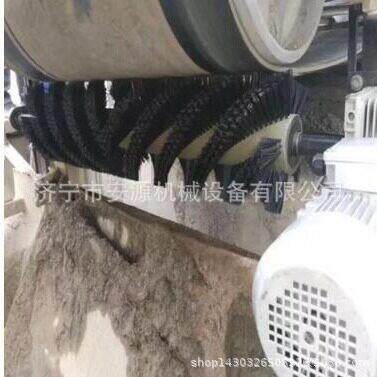 焦化厂皮带机滚刷清扫器旋转式毛刷清扫器电动滚刷清扫器