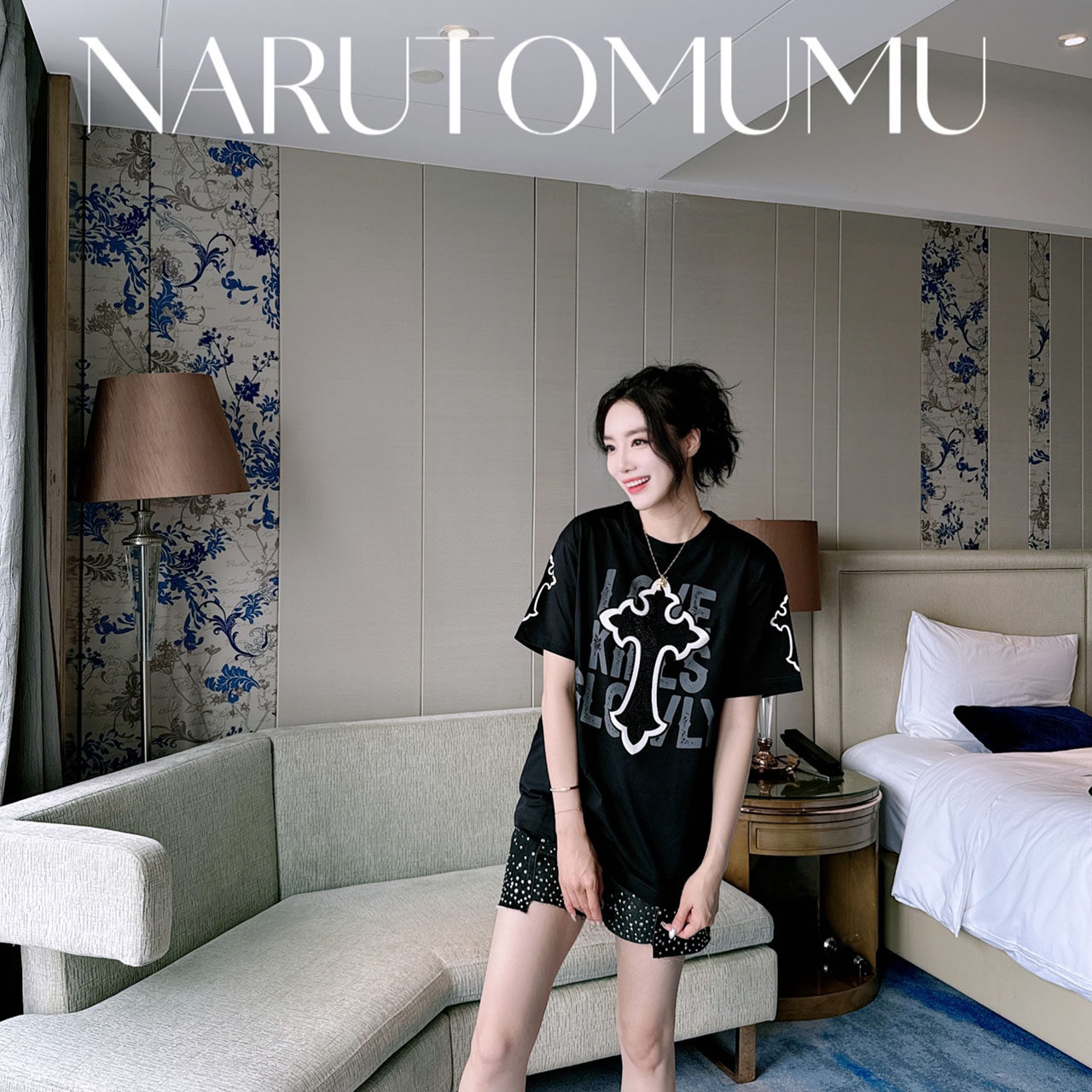 小姐姐全球购ED HARDY 十字水钻印花 短袖宽松T恤 女款 25秋Z045