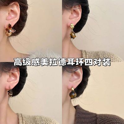 美拉德咖色鸢尾花珍珠耳钉女秋冬新款小众复古风百搭轻奢气质耳环