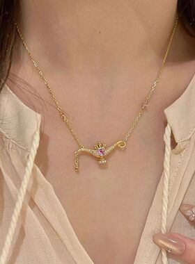 “甜心教主”拉丝工艺粉爱心阿拉丁神灯吊坠项链女送女友节日礼物