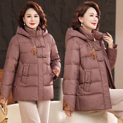 中年妈妈冬装羽绒服女士2025新款中老年女装连帽洋气加厚国风外套