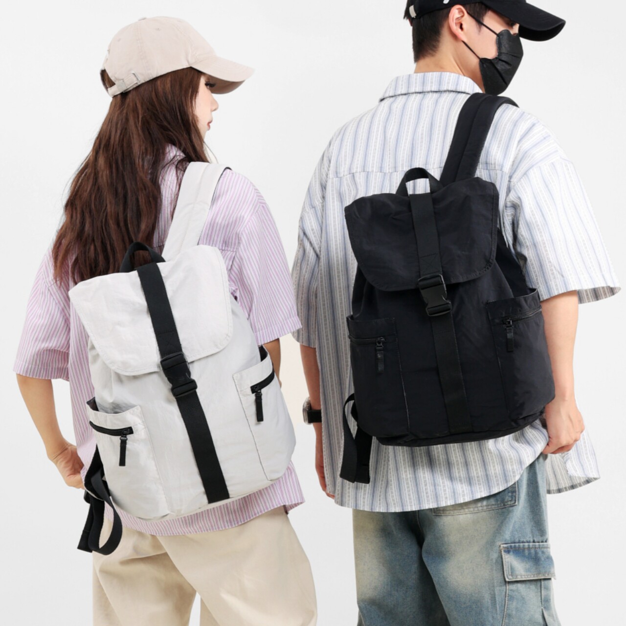 休闲轻便大容量多口袋电脑双肩包