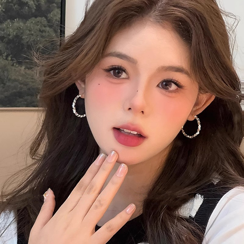 碎银子耳圈小众设计感圈圈耳环女925银针新款轻奢高级感百搭耳饰,饰品/流行首饰/时尚饰品新,耳环,淘宝优惠券,粉丝福利购,淘宝优惠卷