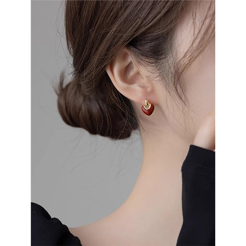 925银针精致简约红色爱心耳钉冷淡风个性养耳洞耳环时尚轻奢耳饰,饰品/流行首饰/时尚饰品新,耳钉,淘宝优惠券,粉丝福利购,淘宝优惠卷
