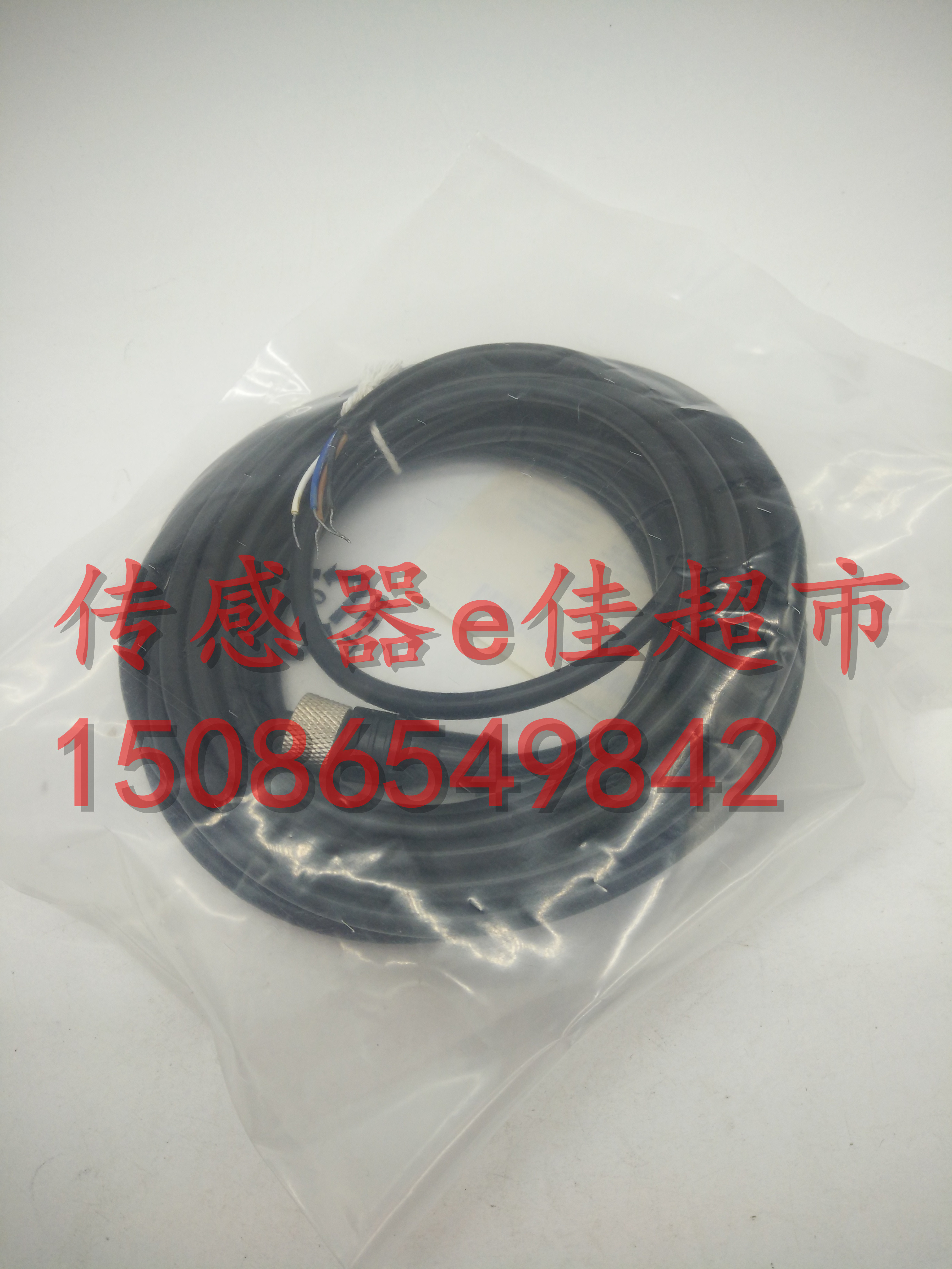 现货 开关传感器电缆PKG4M-2 PKG4M-5 PKG4M-10/TEL连接电缆