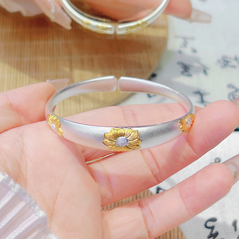 航达银匠 向日葵足银999实心开口描金银手镯古法银镯子女款银手环