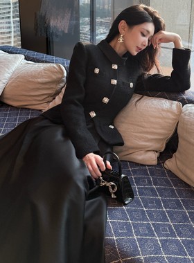 秋冬高级感法式小香风毛呢拼接黑色长袖修身连衣裙巨好看大摆长裙