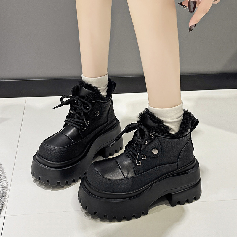 2025冬季新款9cm内增高靴子厚底加绒短筒靴女百搭保暖马丁靴棉靴