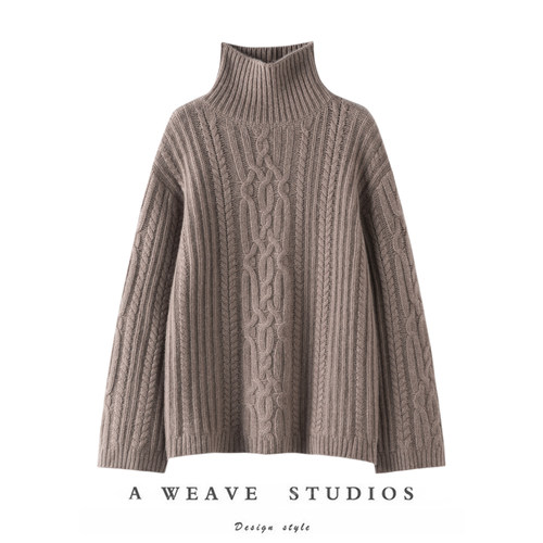 无规则美~“优雅永恒”系列100%小山羊绒不规则绞花针织高领上衣