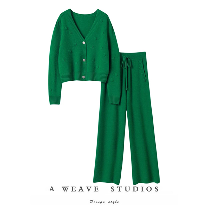 款外套高腰直筒长裤两件套