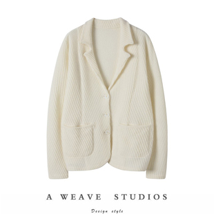 开衫 稳稳 领斜纹100%纯山羊绒针织休闲短款 沉积岩西装 时髦感