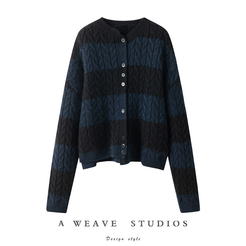 取悦自己！篙奢牦牛绒拉毛复古绞花双色条纹_不对称门襟 针织开衫