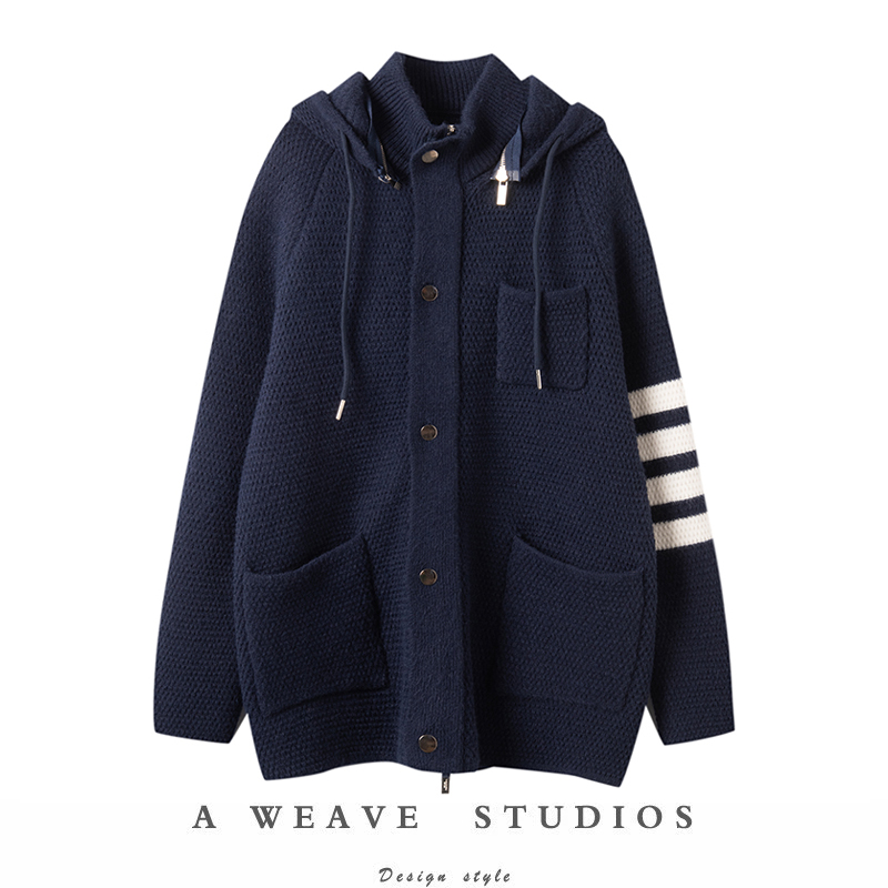 连帽条纹撞色羊绒针织上衣