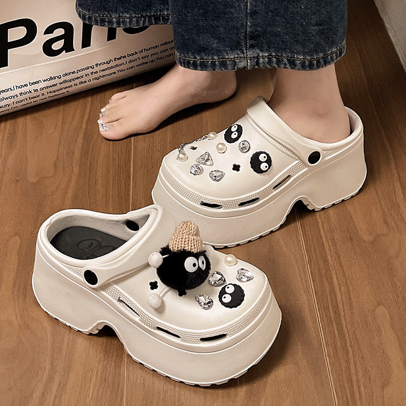 厚底洞洞鞋女款夏季外穿增高2025新款小煤球沙滩防滑松糕包头凉拖