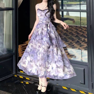 Maison 小众设 Hysan小狐狸复古温柔风蝴蝶印花晕染吊带连衣裙夏季