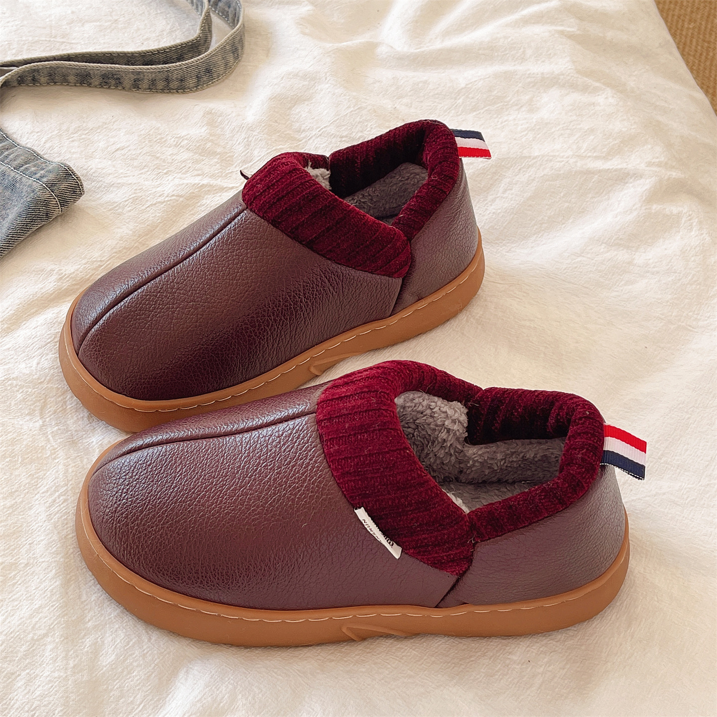 俏绘加绒保暖中老年防水棉拖鞋