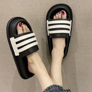 厚底增高拖鞋女夏季外穿踩屎感室内家居2026新款防滑时尚情侣百搭