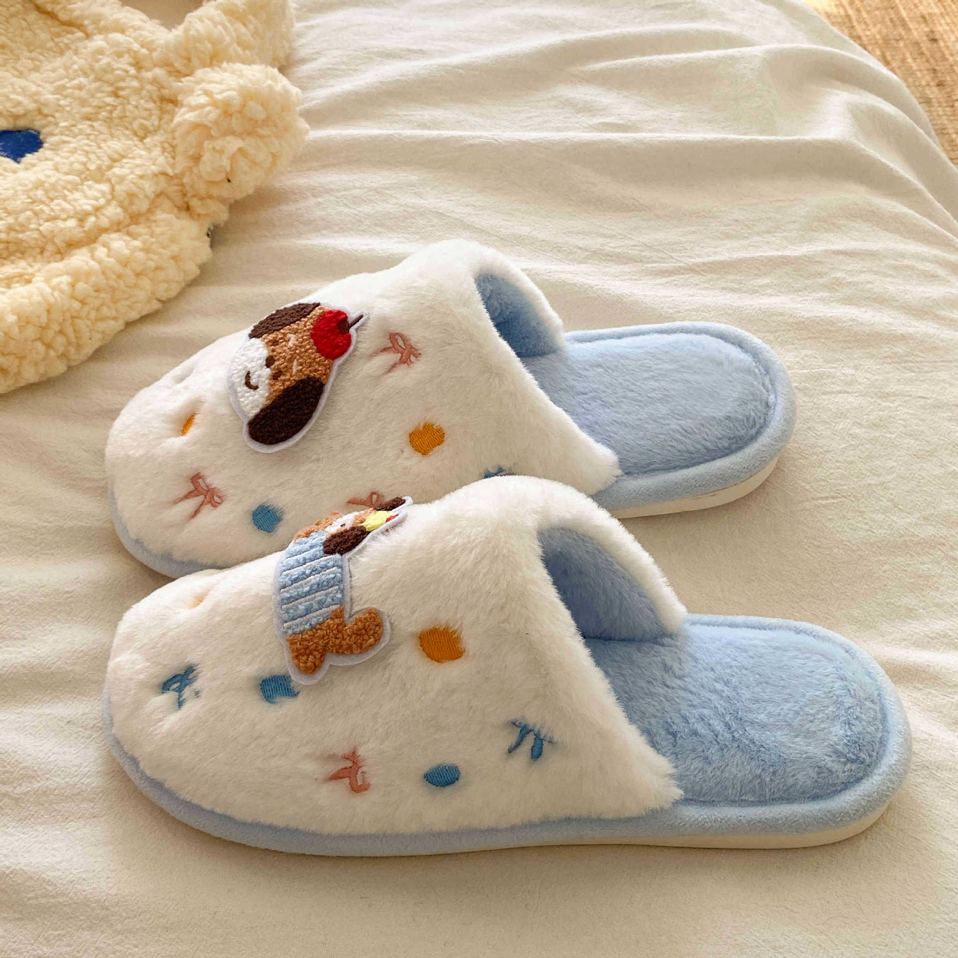 俏绘毛绒保暖卡通可爱小狗棉拖鞋